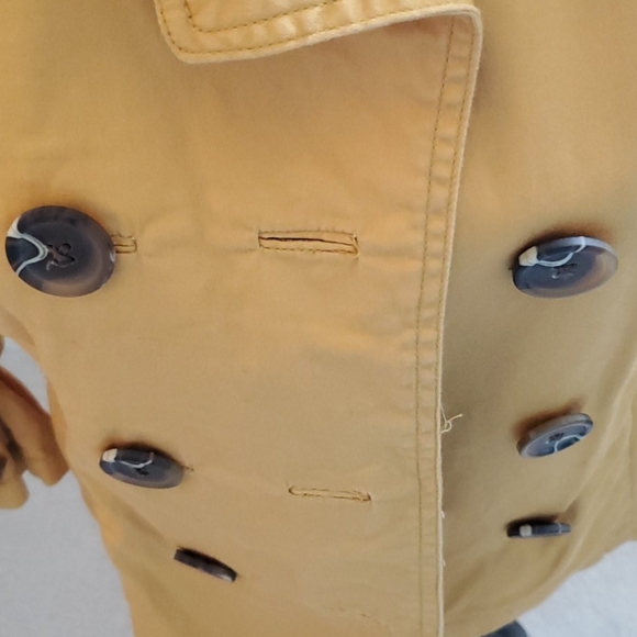 Jacket - Picture 2 of 7